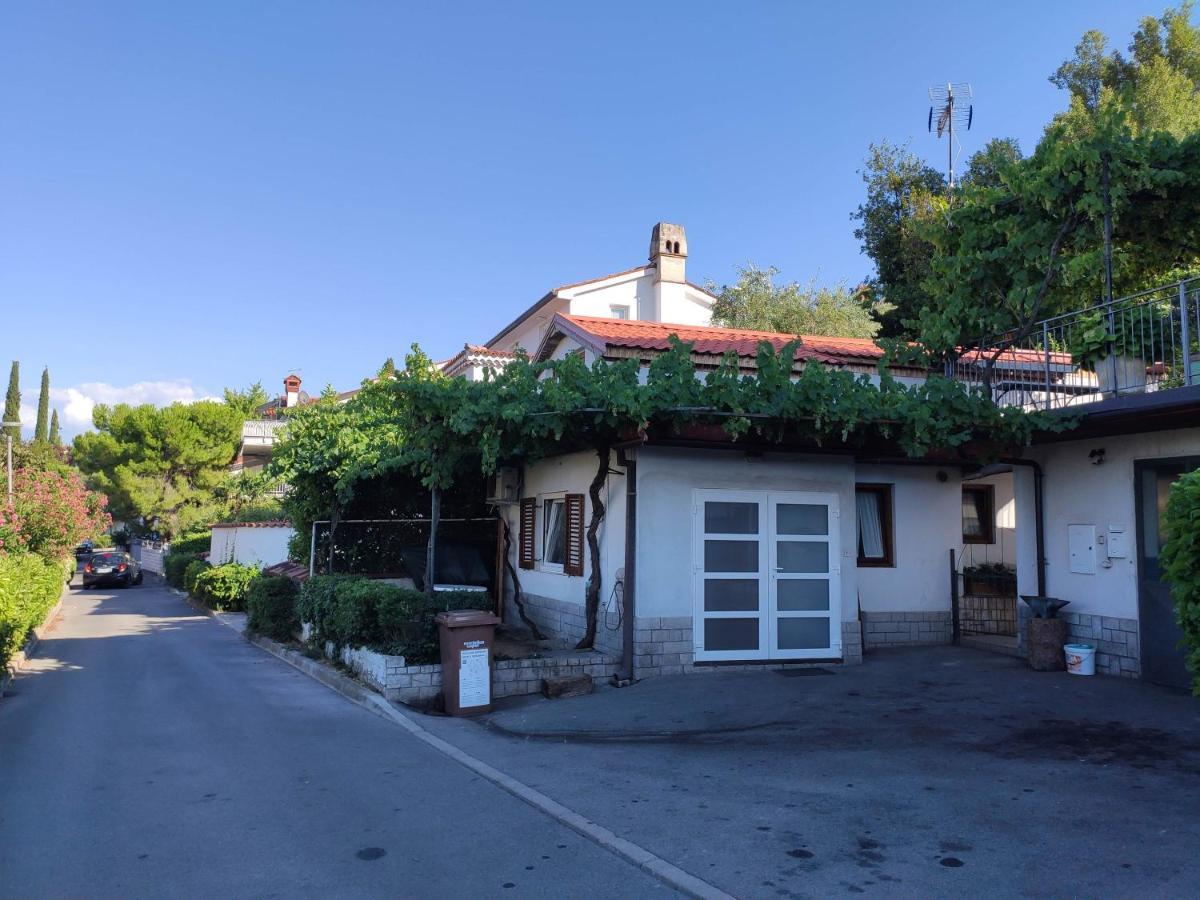 Apartament Cute Corner Koper Zewnętrze zdjęcie